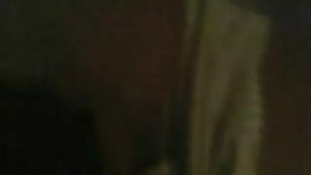 Bombasse aux petits seins video x gratuite direct frappé fort