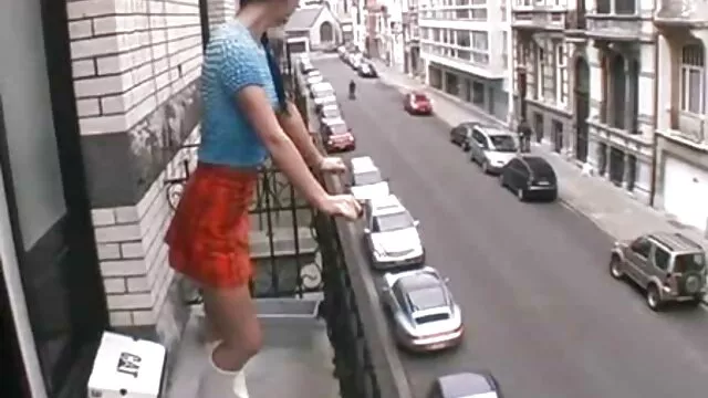 Asiatique plumper Baise vidéo x gratuit streaming et avaler