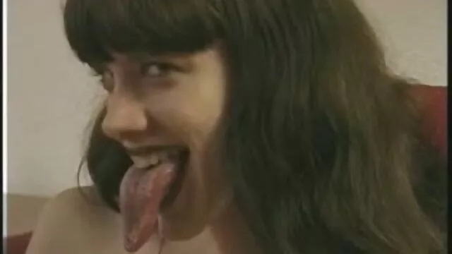 Policière au film porno xx video travail