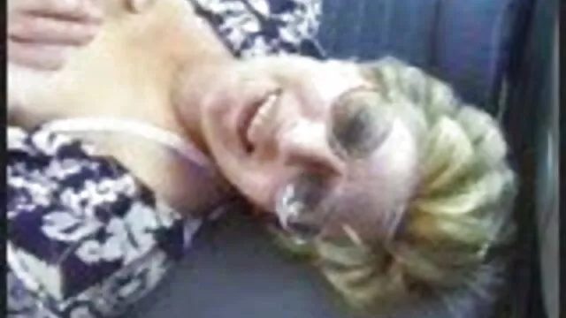 Blonde chaude, vidéos x pornos baisée dans le cul par la BBC