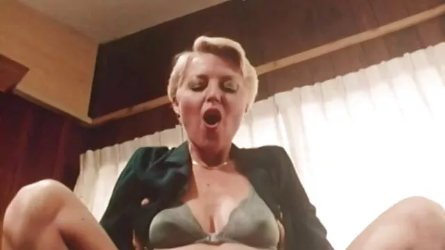 Les meilleures tartes à la crème vidéo porno hd gratuite du monde 1