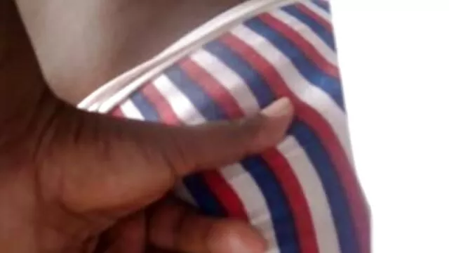 Chaud ébène gros seins gangbanged vidéo gratuite x par blanc bites